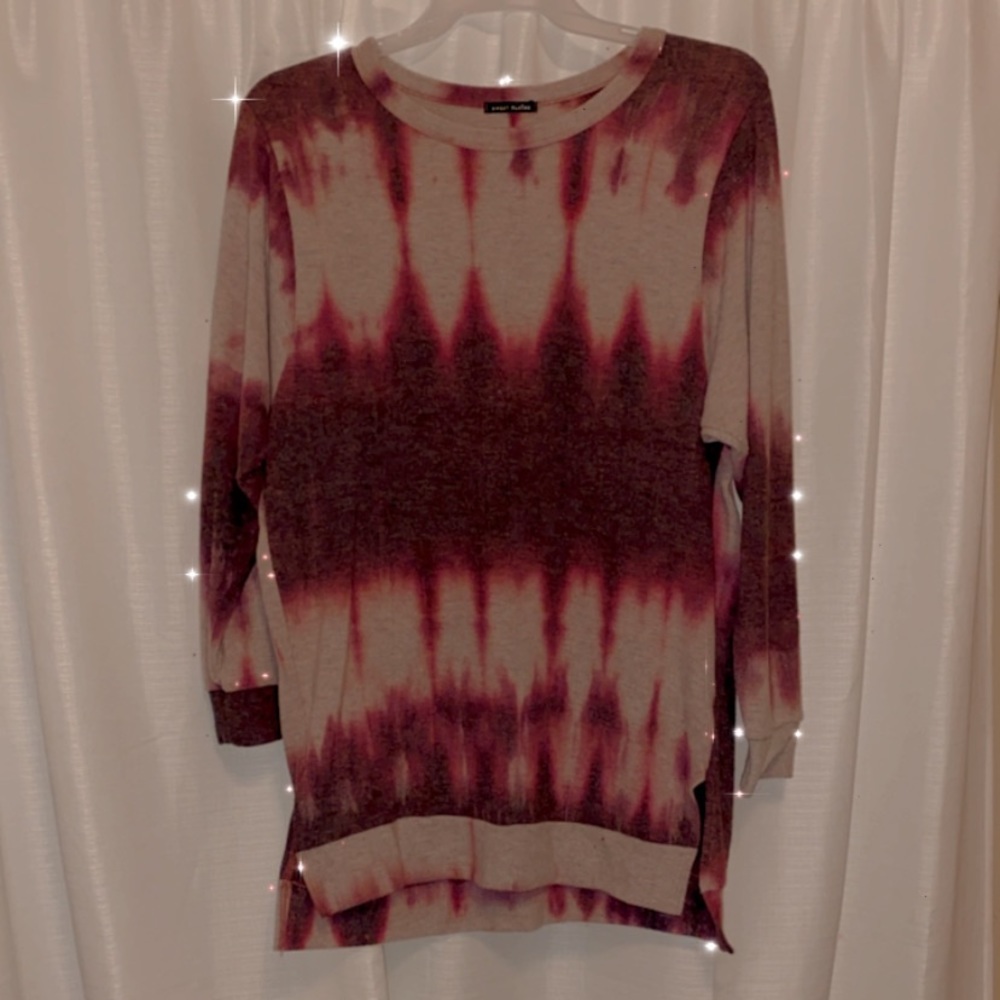 Women’s long sleeve shirt